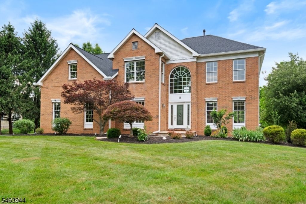 18 Montfort Dr, Montgomery Twp., NJ 08502 — photo 2