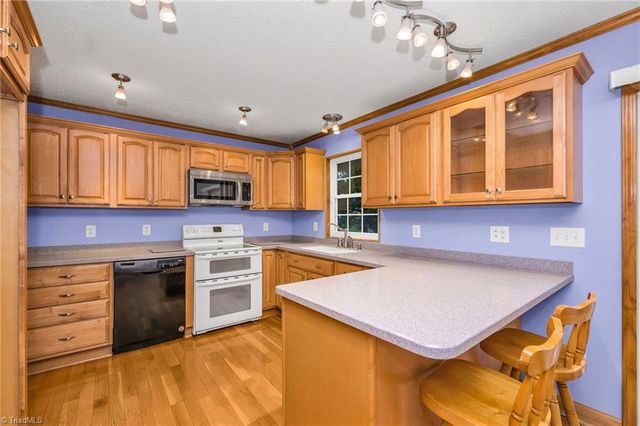 289 Welcome Home Ch Road, North Wilkesboro, NC 28659