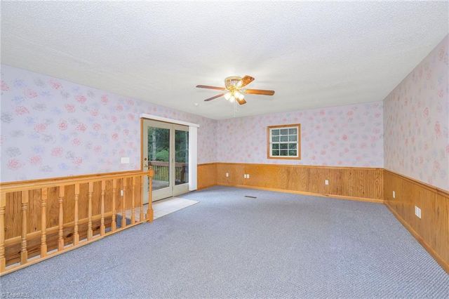 289 Welcome Home Ch Road, North Wilkesboro, NC 28659