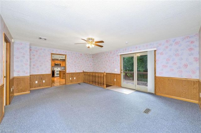 289 Welcome Home Ch Road, North Wilkesboro, NC 28659