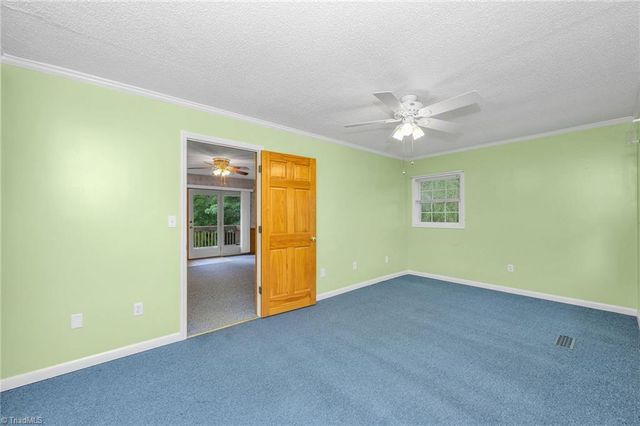 289 Welcome Home Ch Road, North Wilkesboro, NC 28659