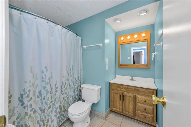 289 Welcome Home Ch Road, North Wilkesboro, NC 28659