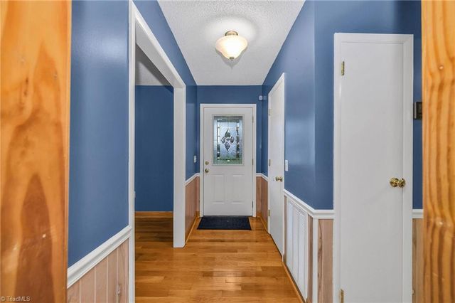 289 Welcome Home Ch Road, North Wilkesboro, NC 28659