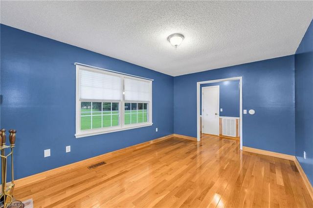 289 Welcome Home Ch Road, North Wilkesboro, NC 28659