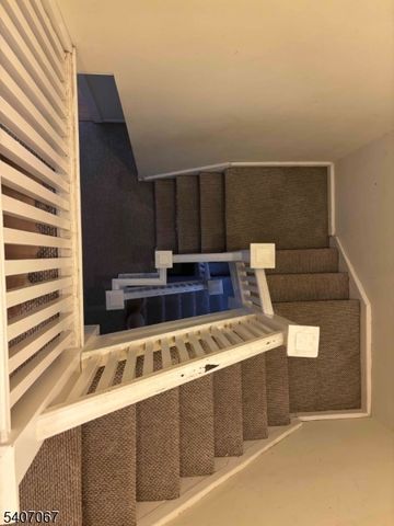 314 N Maple Ave, East Orange City, NJ 07017