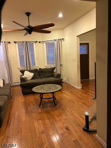 314 N Maple Ave, East Orange City, NJ 07017