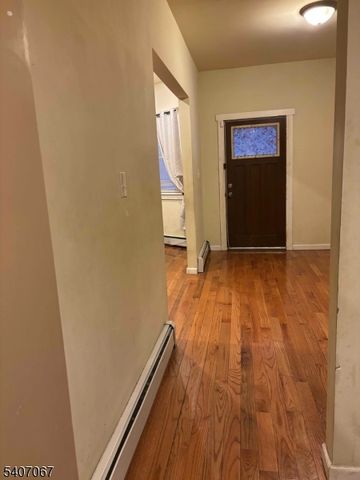 314 N Maple Ave, East Orange City, NJ 07017