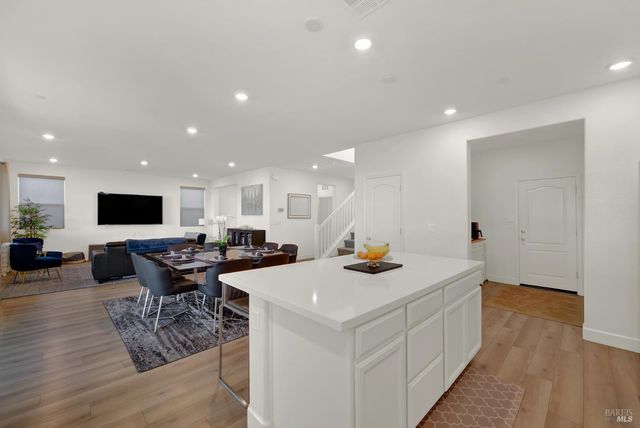 5025 Ellis Godfrey Dr, Fairfield, CA 94533