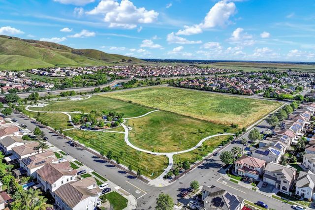 5025 Ellis Godfrey Dr, Fairfield, CA 94533