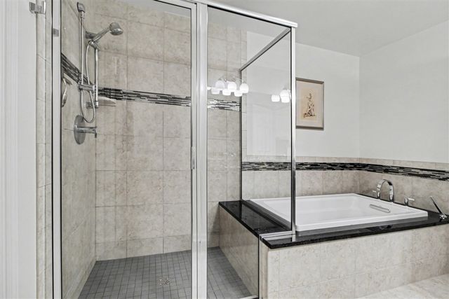 5608 Gallery Park Drive, Ann Arbor, MI 48103