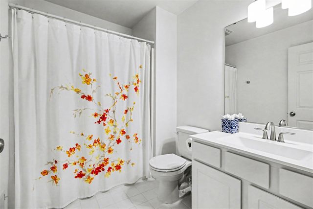 5608 Gallery Park Drive, Ann Arbor, MI 48103