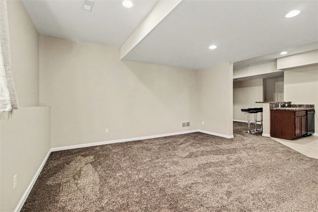 5608 Gallery Park Drive, Ann Arbor, MI 48103