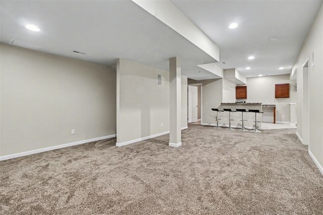 5608 Gallery Park Drive, Ann Arbor, MI 48103