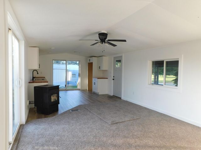 10485 Bagley Avenue, Grant, MI 49327