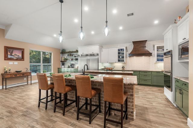 12511 Contraband Drive, Montgomery, TX 77356