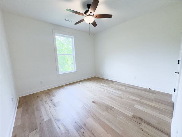 5 Chirnside Lane, Bella Vista, AR 72715