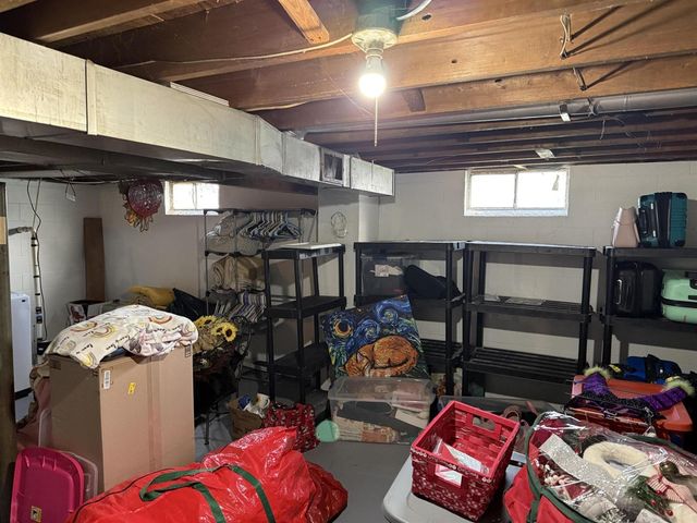 1050 Sidlauskas Drive, Sparta, MI 49345