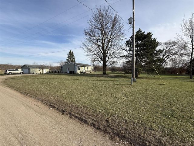 1050 Sidlauskas Drive, Sparta, MI 49345