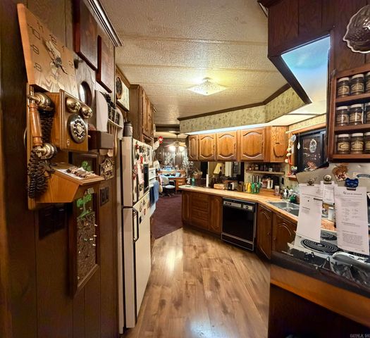 413 Ouachita 15, Chidester, AR 71726