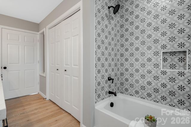 15 Kent Street, Asheville, NC 28803