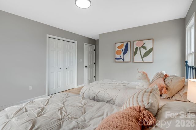 15 Kent Street, Asheville, NC 28803