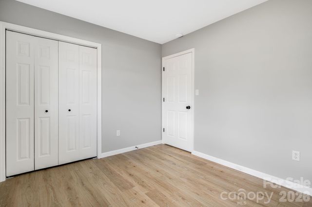 15 Kent Street, Asheville, NC 28803