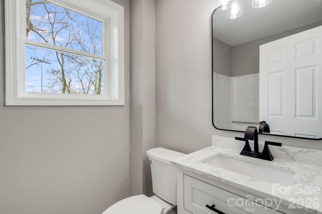 15 Kent Street, Asheville, NC 28803