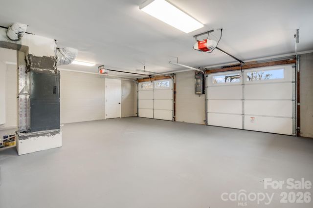 15 Kent Street, Asheville, NC 28803