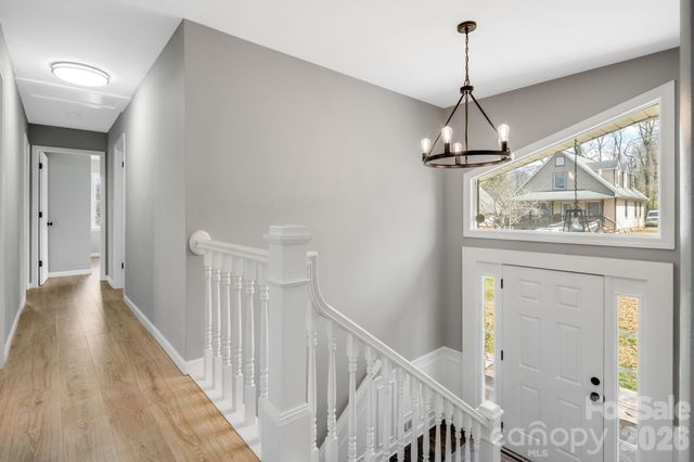 15 Kent Street, Asheville, NC 28803