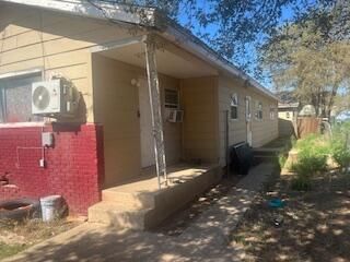 2112 Avenue O, Lubbock, TX 79411