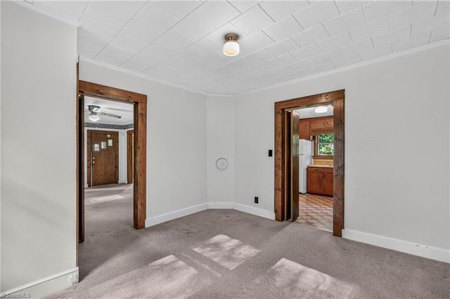 222 W Brower Avenue, Liberty, NC 27298