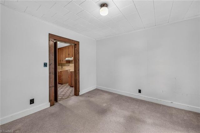 222 W Brower Avenue, Liberty, NC 27298