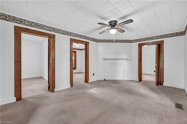 222 W Brower Avenue, Liberty, NC 27298