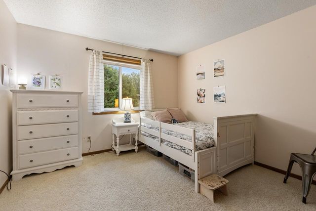 14210 44th Place N 1, Plymouth, MN 55446