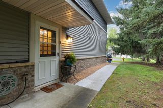14210 44th Place N 1, Plymouth, MN 55446