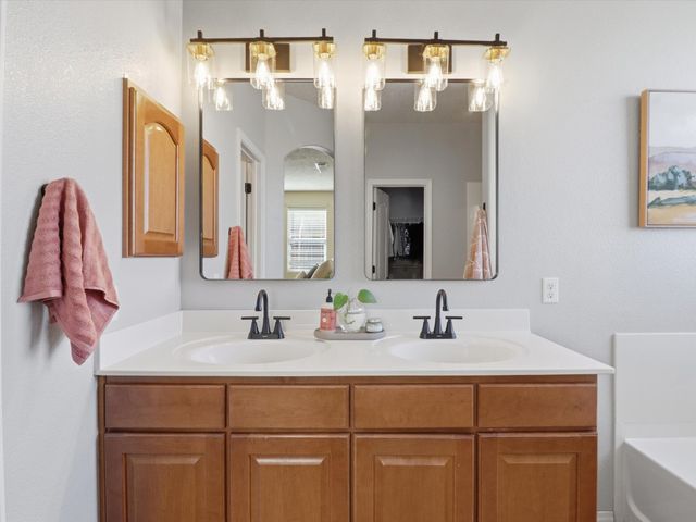 4001 Montana Verde, Santa Fe, NM 87507