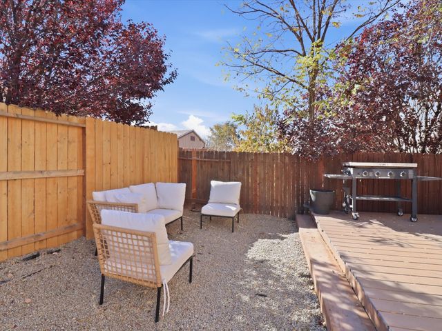 4001 Montana Verde, Santa Fe, NM 87507
