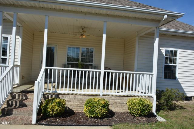 116 Leggett Drive, Cameron, NC 28326