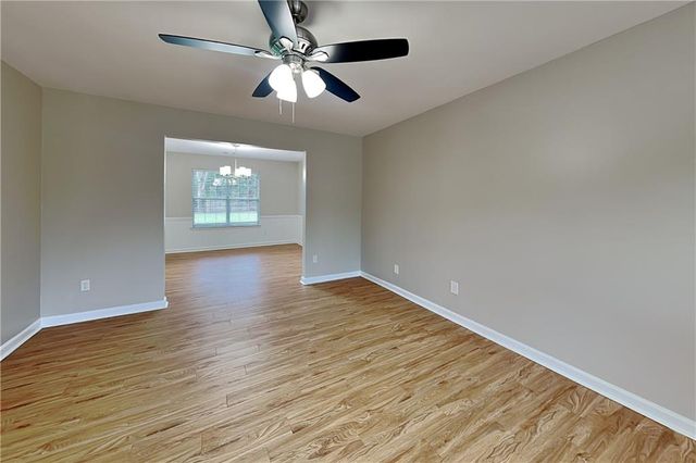 7005 Greenfield Lane, Cumming, GA 30028