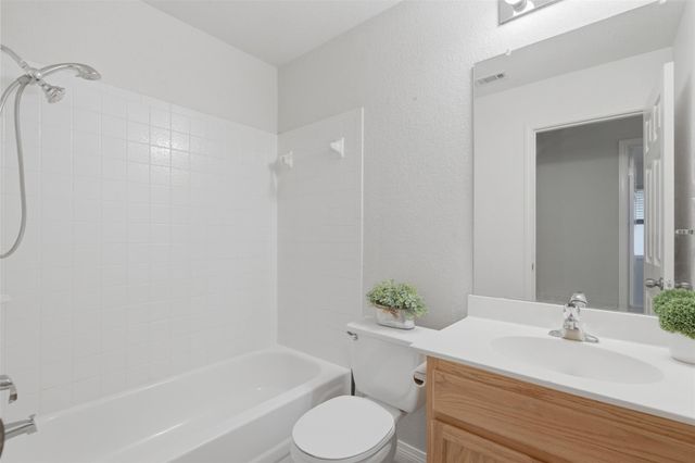 3931 Upper Passage LN, Round Rock, TX 78681