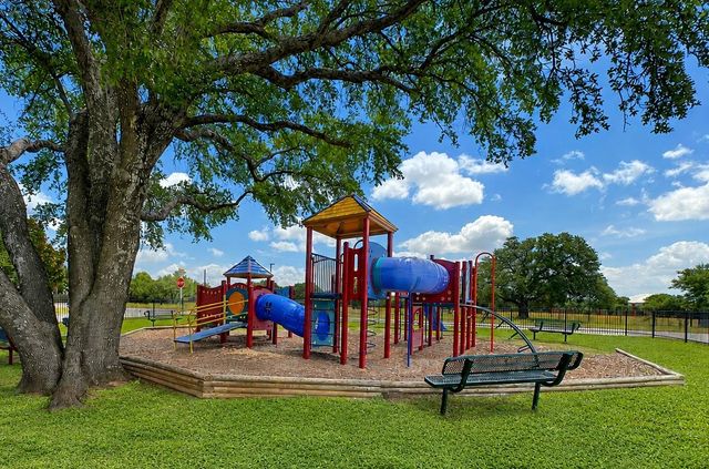 3931 Upper Passage LN, Round Rock, TX 78681