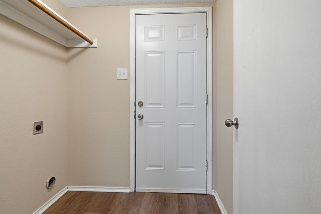 10213 Winkler Drive, Fort Worth, TX 76108