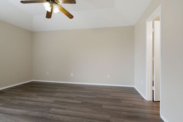 10213 Winkler Drive, Fort Worth, TX 76108