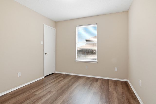 10213 Winkler Drive, Fort Worth, TX 76108