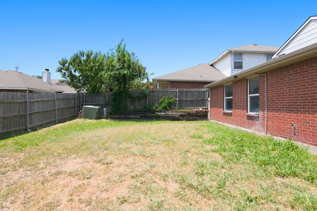 10213 Winkler Drive, Fort Worth, TX 76108