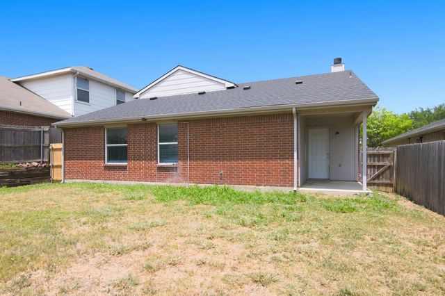 10213 Winkler Drive, Fort Worth, TX 76108