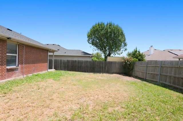 10213 Winkler Drive, Fort Worth, TX 76108