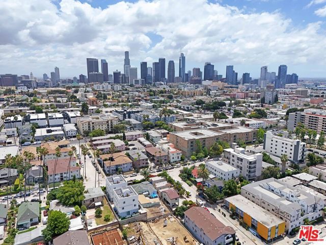 229 S Westlake Avenue, Los Angeles, CA 90057