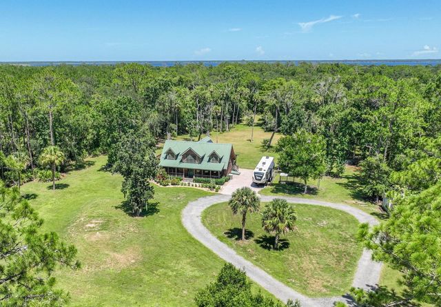 1223 SUTTON TRAIL, Geneva, FL 32732