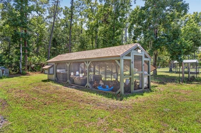 1223 SUTTON TRAIL, Geneva, FL 32732